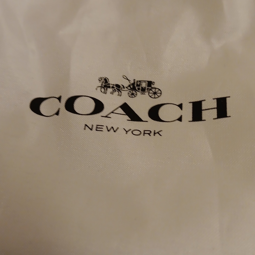 2-for-1 Coach pink & white bracelet - Picture 10 of 10
